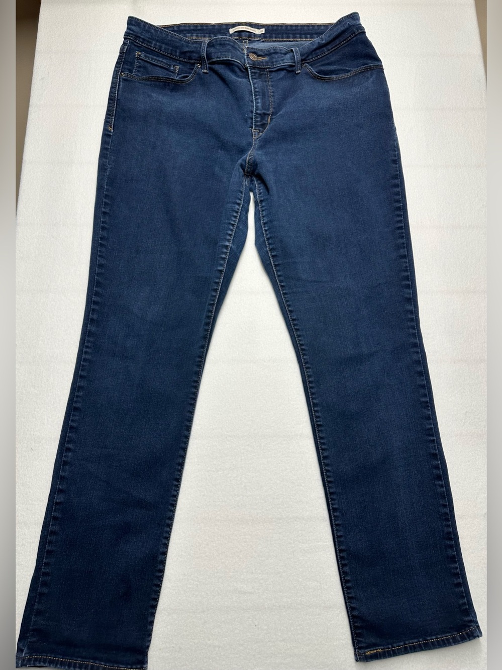 Levi’s Dark Wash Straight Jeans Women’s 16 Long Mid‑Rise 29” Inseam